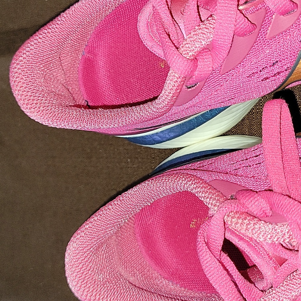 Saucony Pink Athletic Shoes - Picture 6 of 9